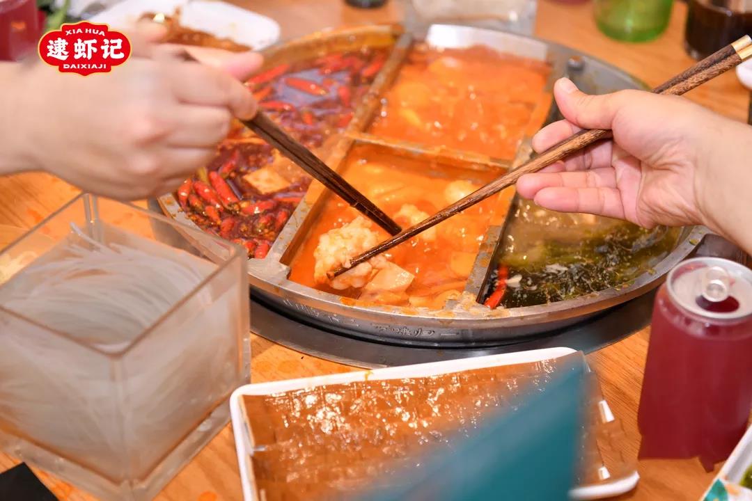 1635214010888064.jpg 1635214010888064.jpg